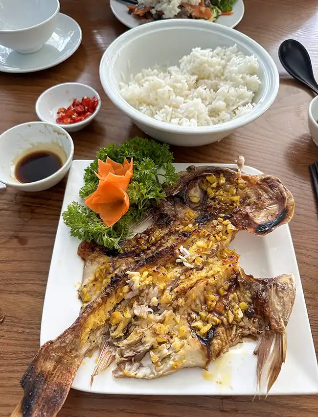 Ohu Quoc food